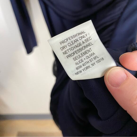 Alice + Olivia Navy Blue Long Sleeve Draped Overlay Goddess Silk Dress Size 10 - Picture 6 of 9